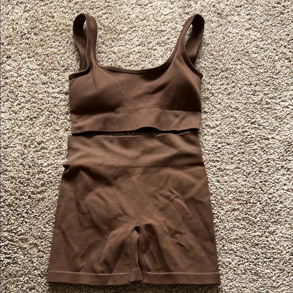 Brown Sports Set